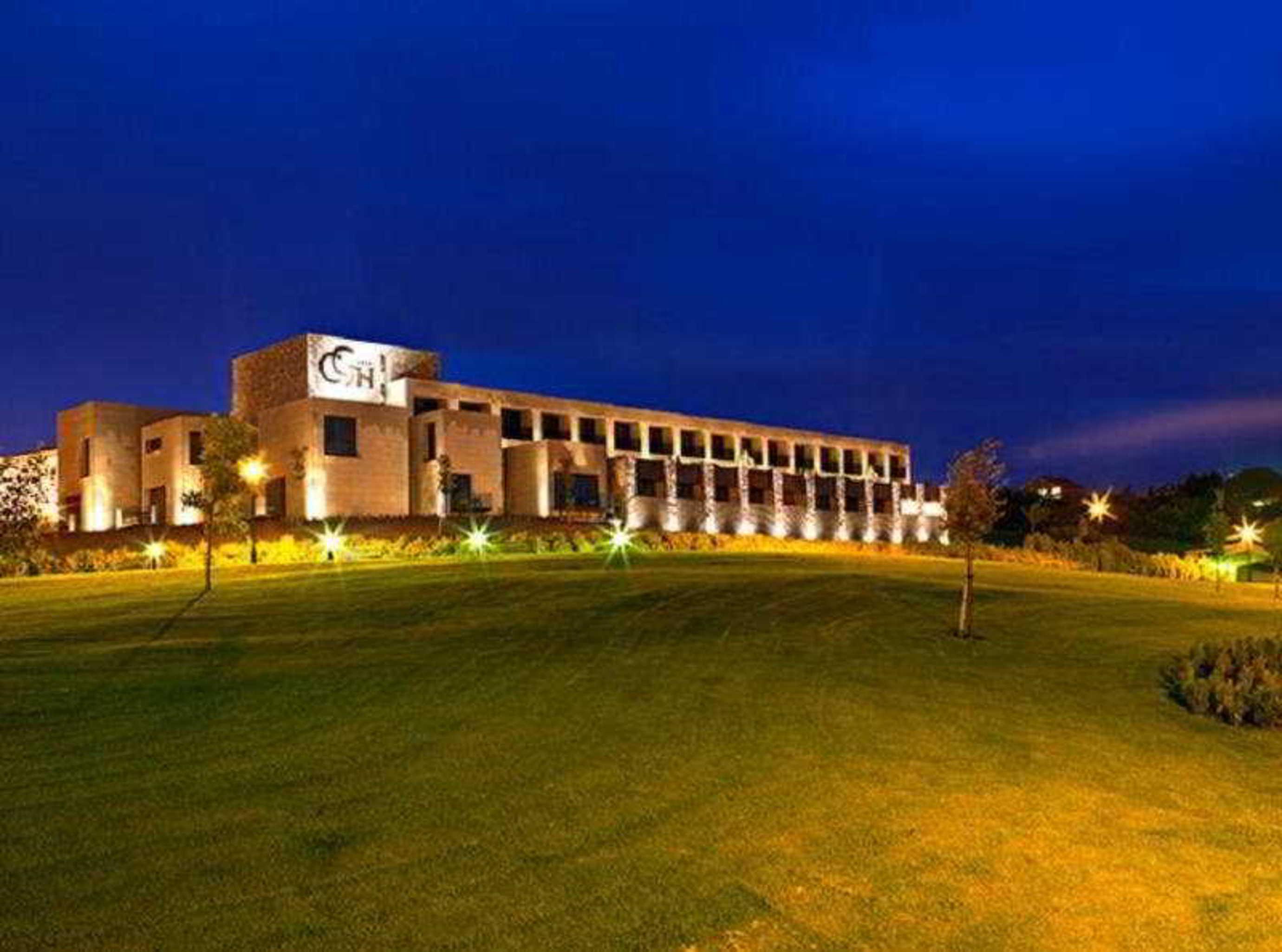 Hotel Castillo De Gorraiz&Spa Ngoại thất bức ảnh