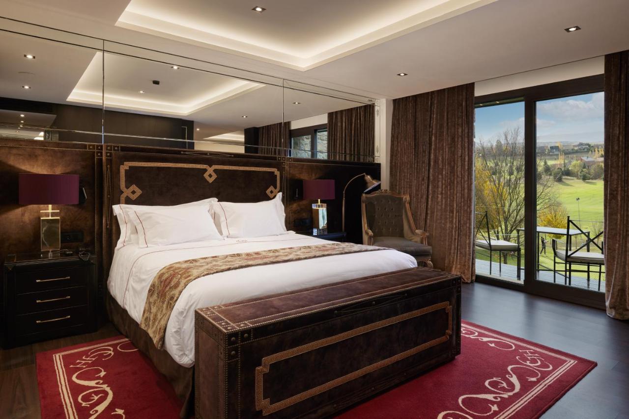 Hotel Castillo De Gorraiz&Spa Ngoại thất bức ảnh